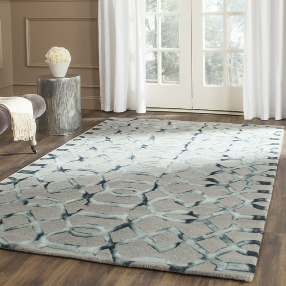 Safavieh Dip Dye Anglia Distressed Wool Area Rug, Gray/Charcoal, 2' x 3'