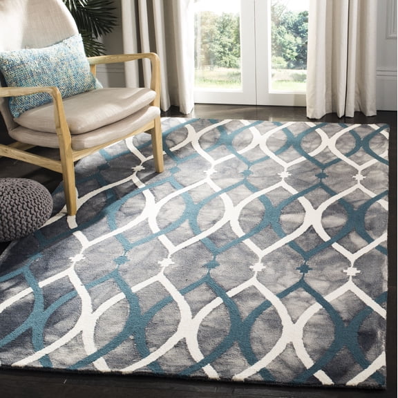 Safavieh Dip Dye Britton Distressed Wool Area Rug, Gray/Ivory Blue, 5' x 8'