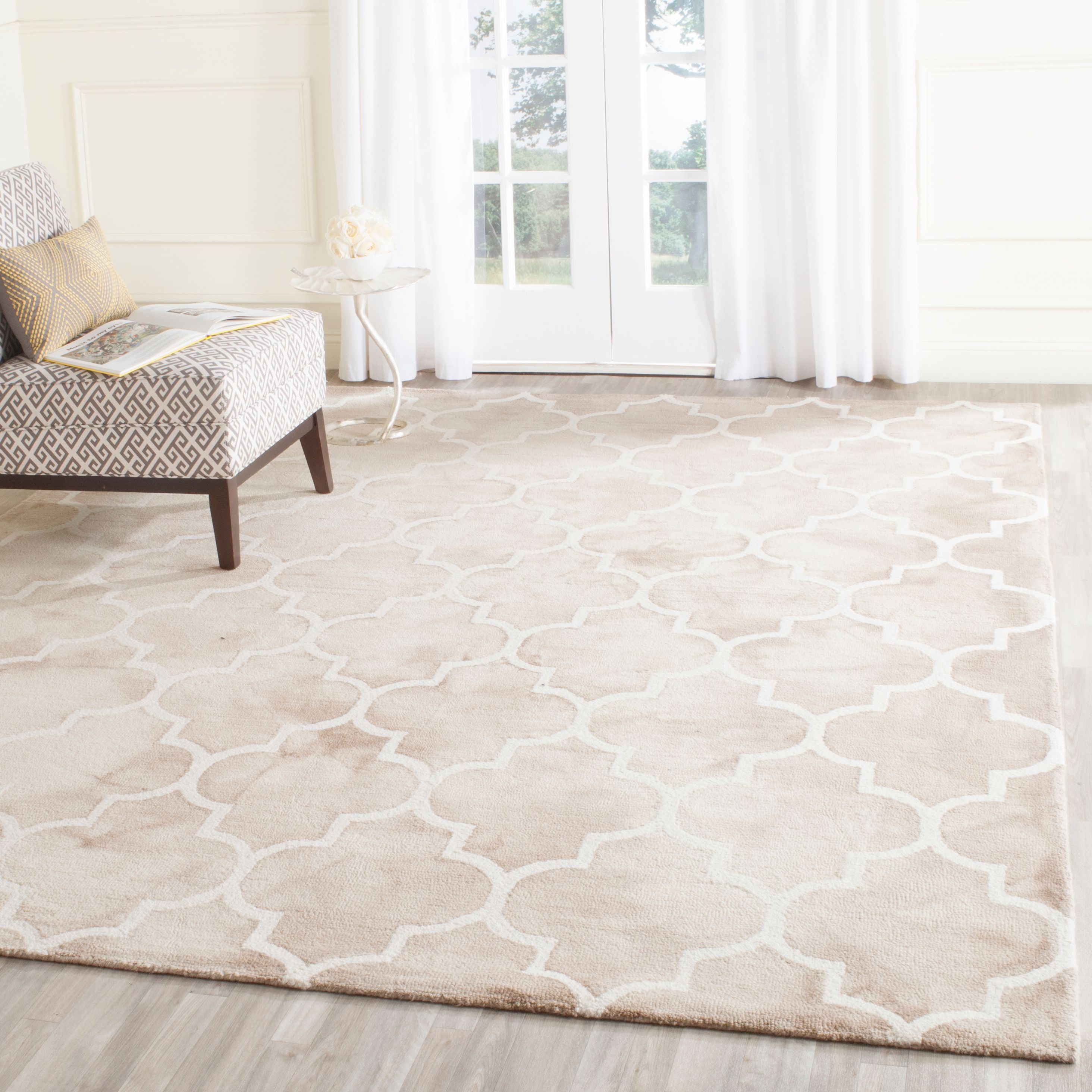 Beige and Ivory Hand-Tufted Wool 10' x 14' Area Rug