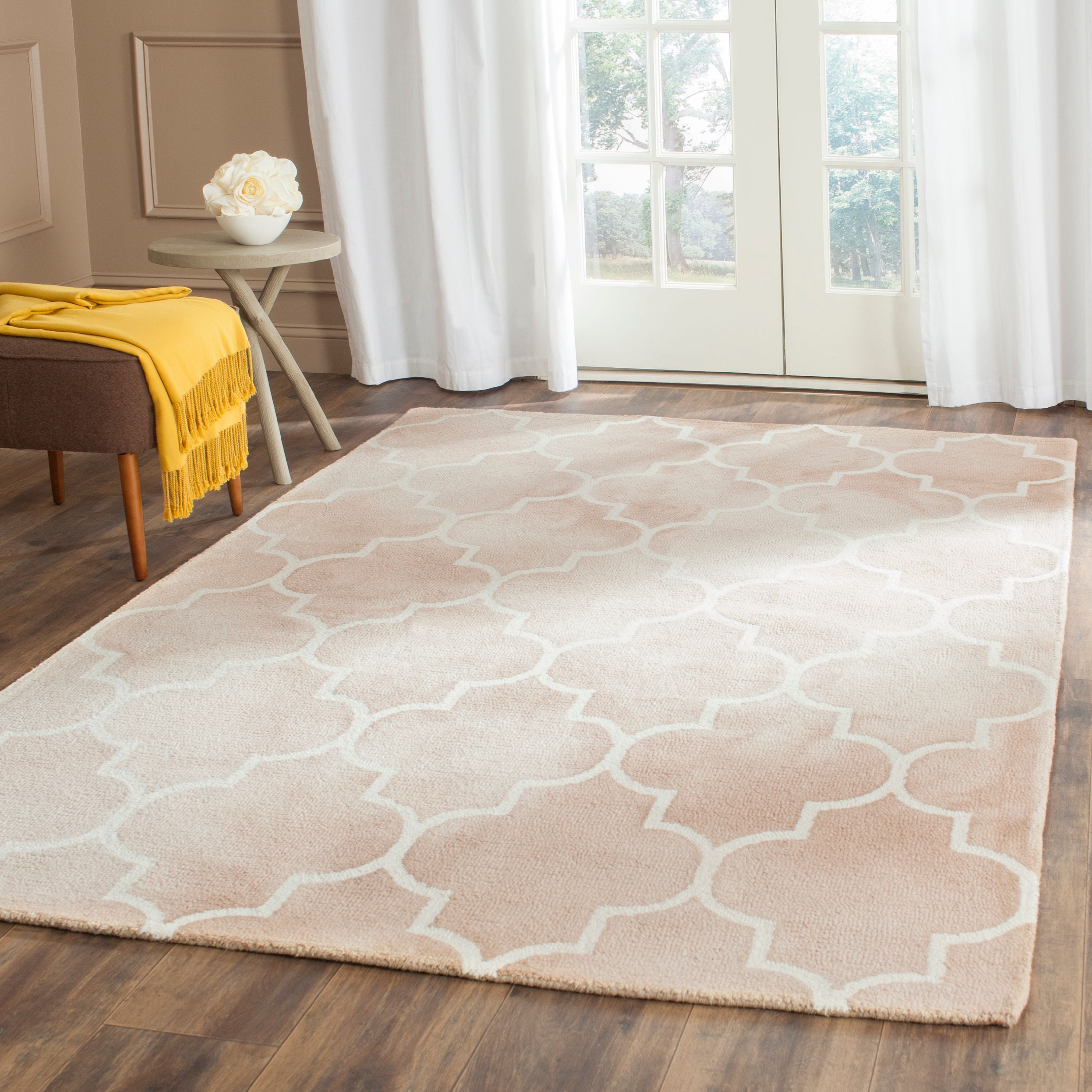 Ivory Elegance 9' x 12' Hand-Tufted Wool Area Rug