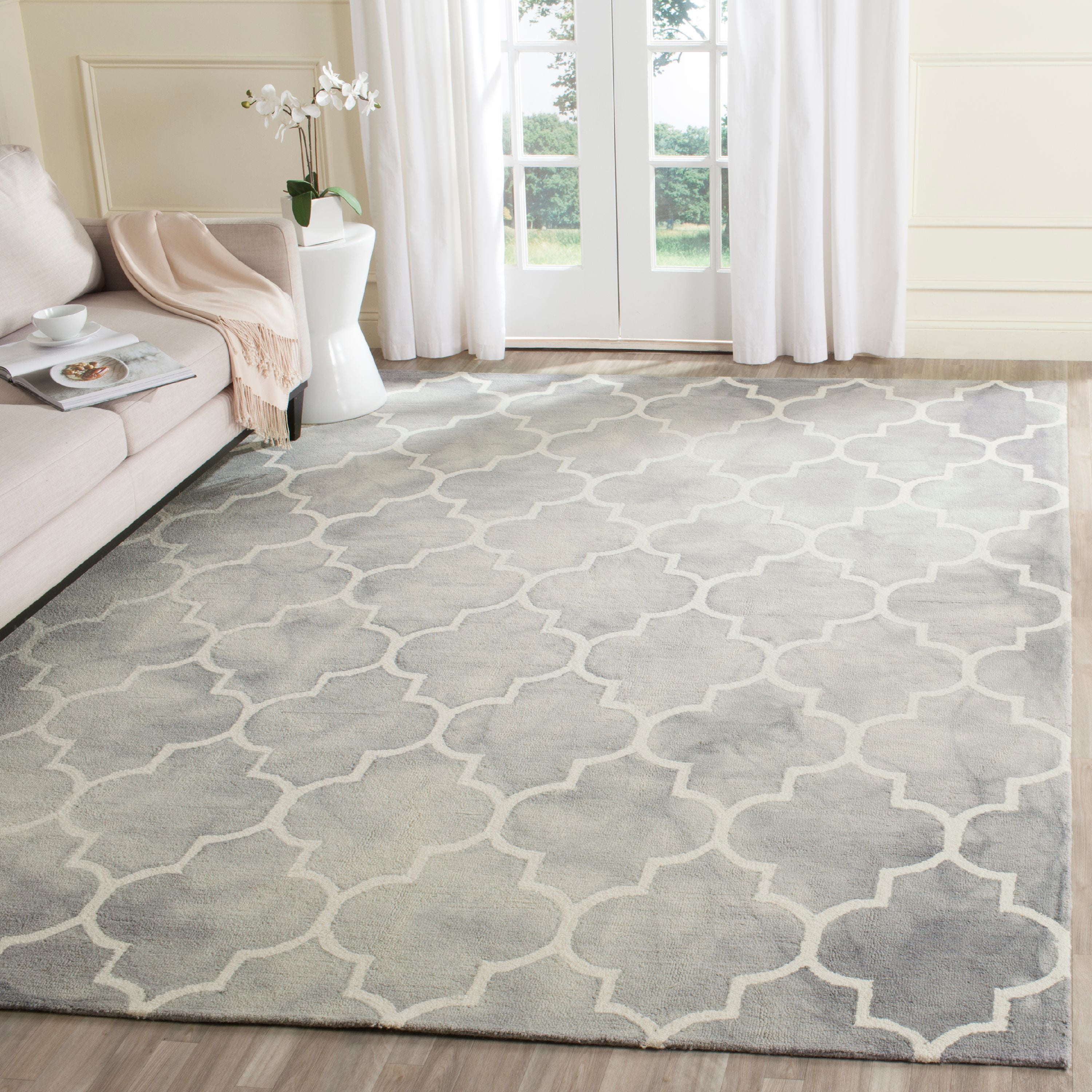 Grey and Ivory Hand-Tufted Wool Rectangular Area Rug