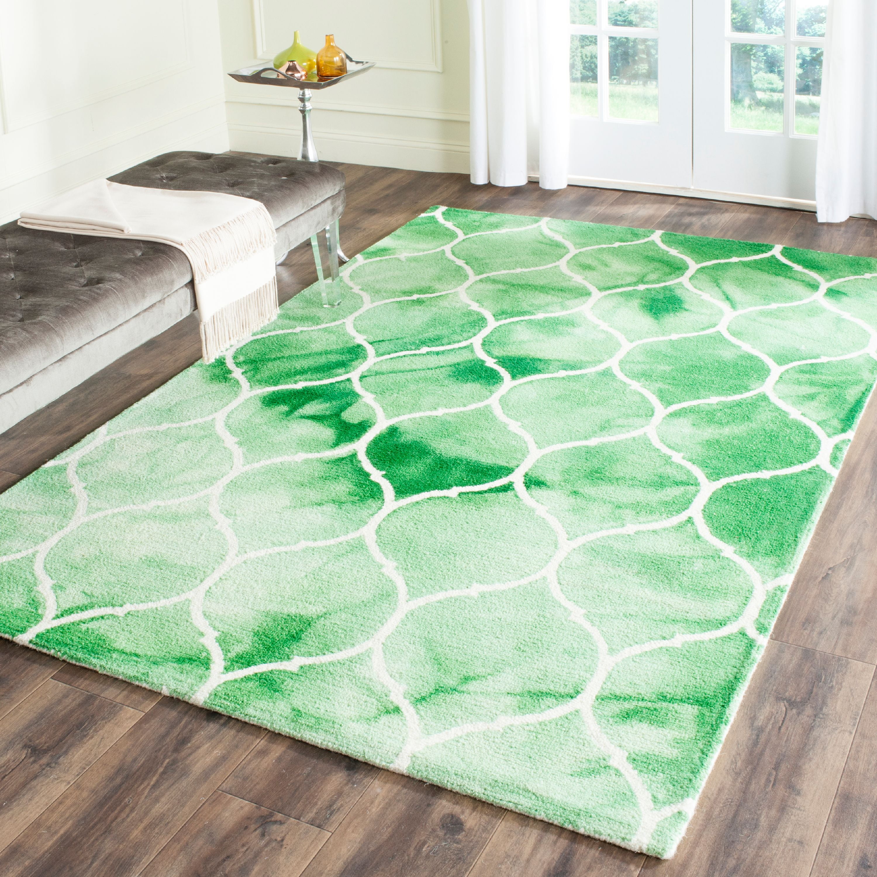 Hand-Tufted Green and Ivory Wool 4' x 6' Rectangular Area Rug
