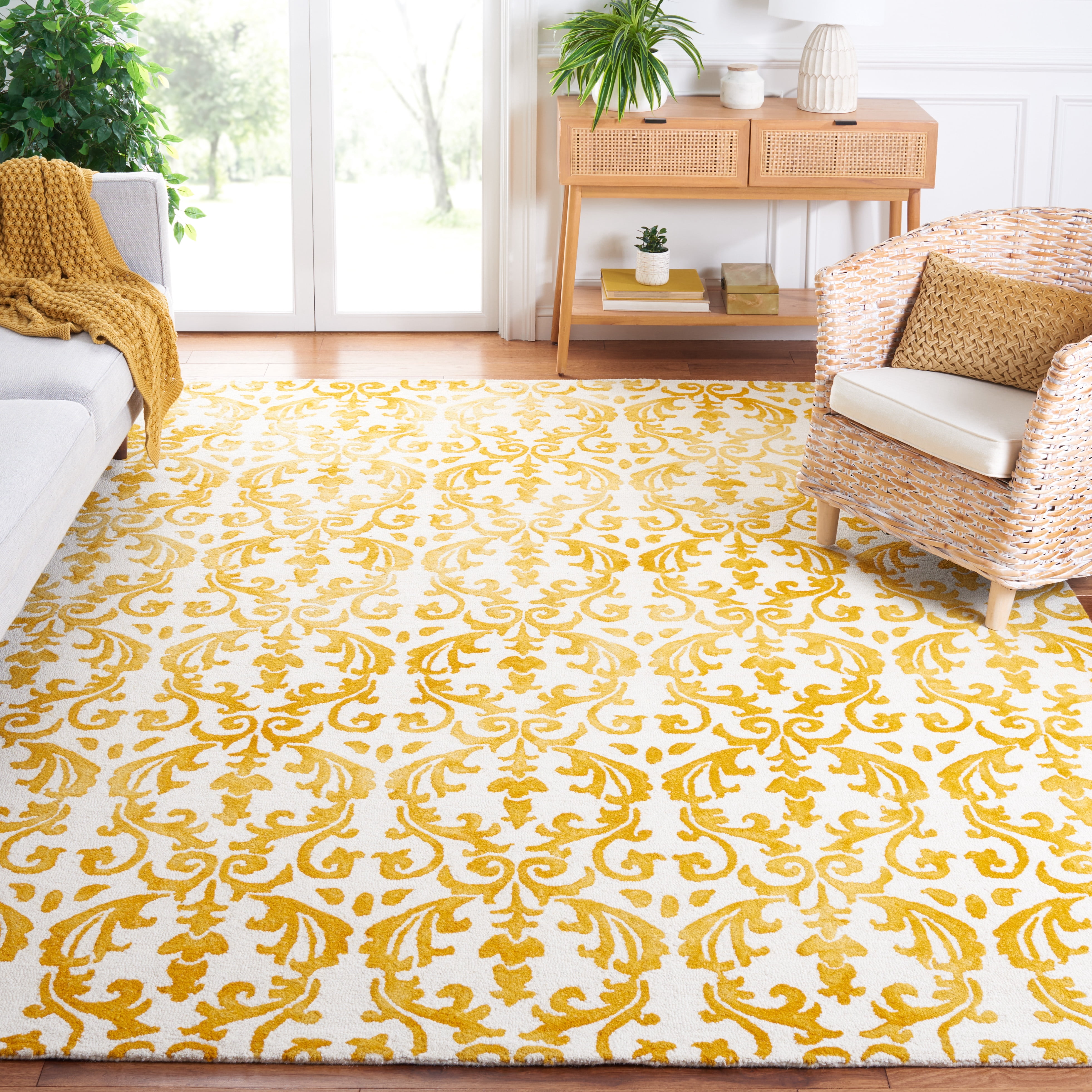 Safavieh Dip Dye Ernest Distressed Area Rug, Ivory/Gold, 9' x 12'