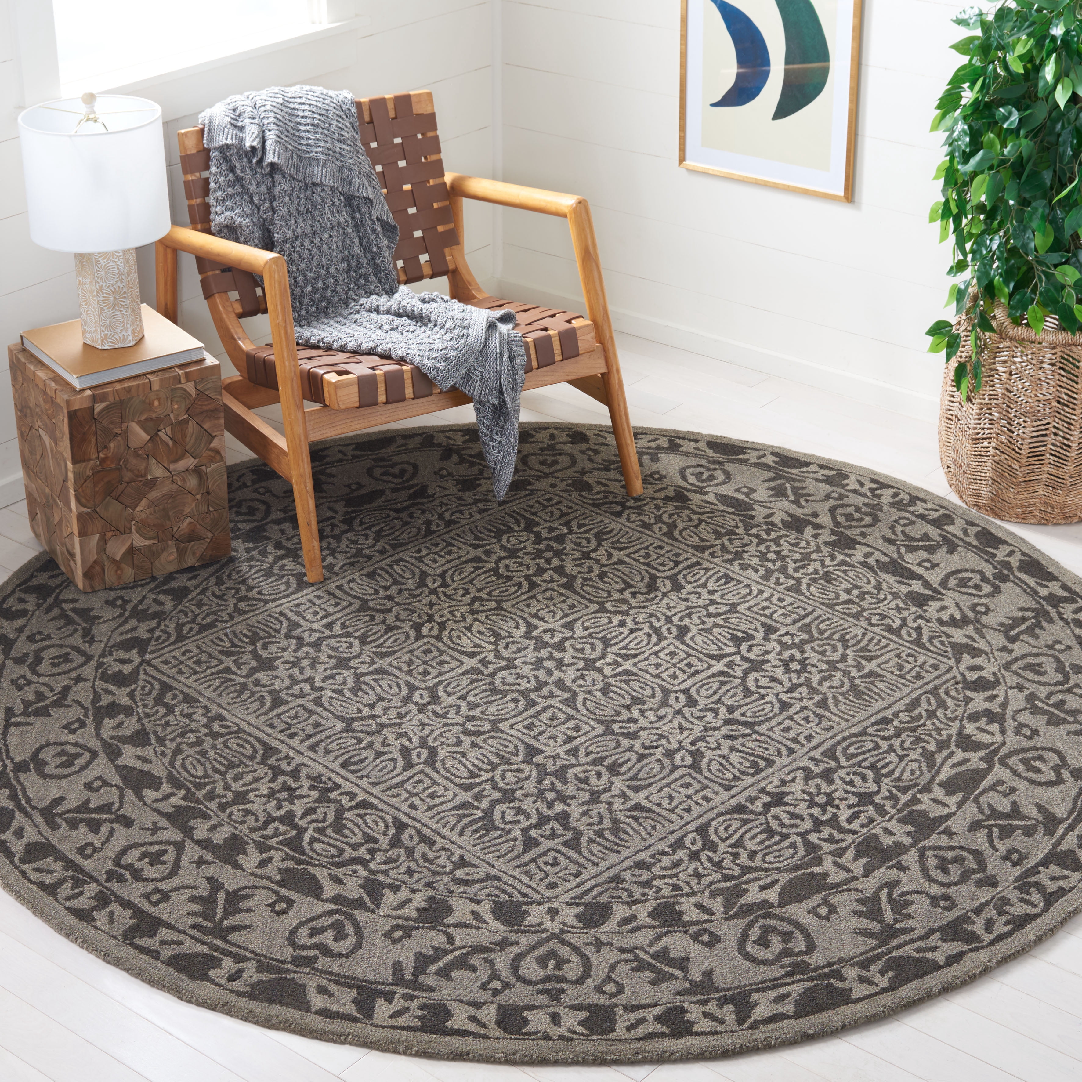 Safavieh Dip Dye Felicia Floral Area Rug, Dark Gray, 7' x 7' Round