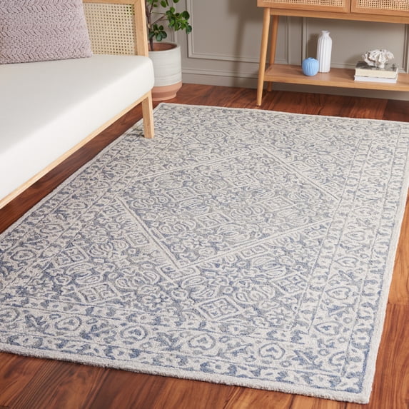 Safavieh Dip Dye Felicia Floral Area Rug, Gray/Ivory, 5' x 8'