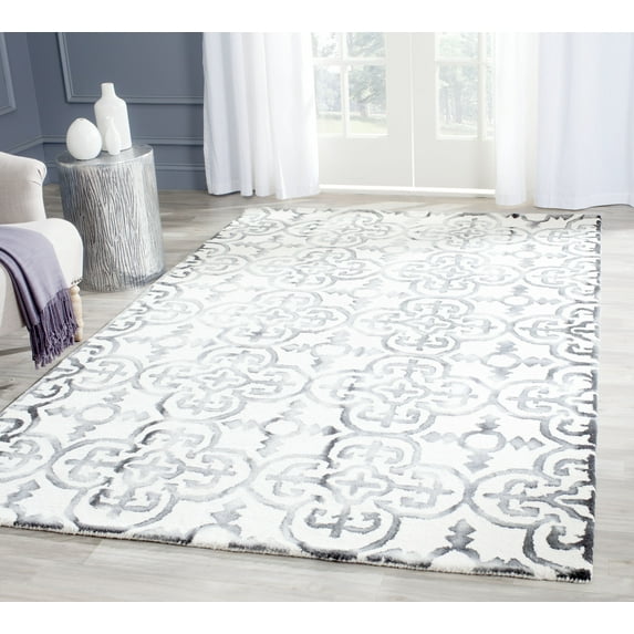 Safavieh Dip Dye Flower Distressed Wool Area Rug, Ivory/Charcoal, 8' x 10'