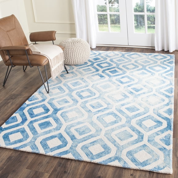 Safavieh Dip Dye Frigg Distressed Area Rug, Ivory/Blue, 2' x 3'