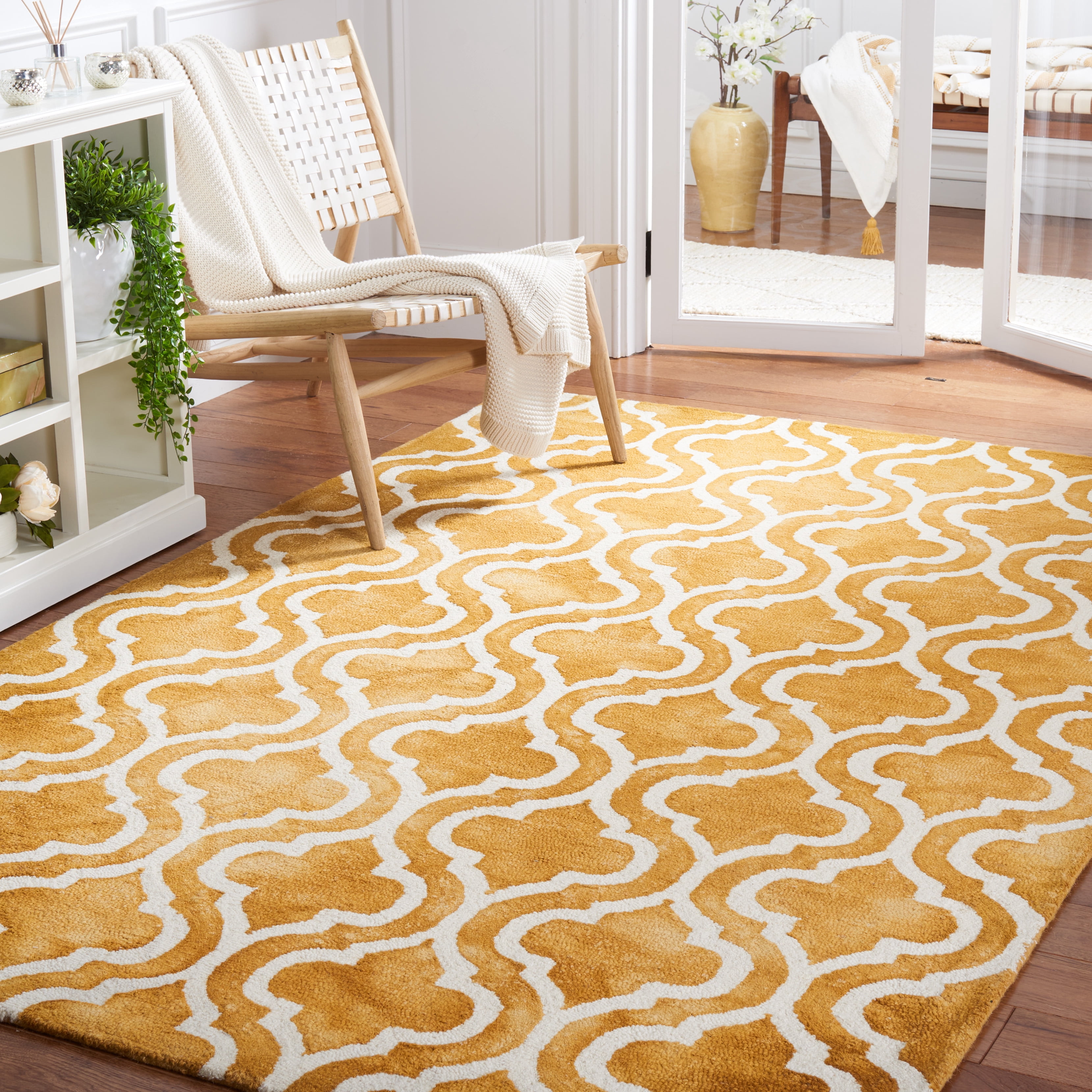 Safavieh Dip Dye Jolyon Geometric Wool Area Rug, Gold/Ivory, 3' x 5'