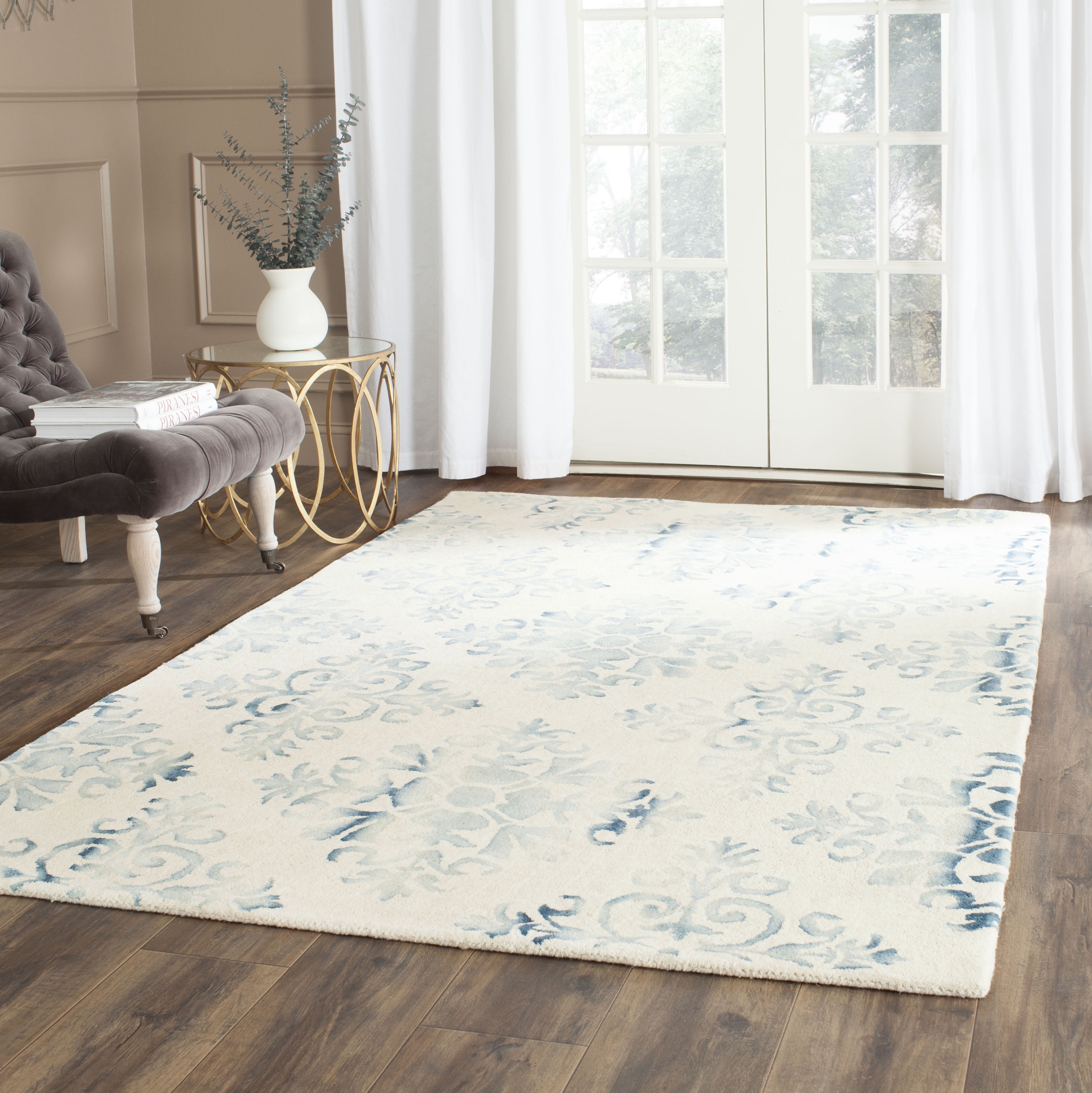 Ivory and Light Blue Hand-Tufted Wool Area Rug