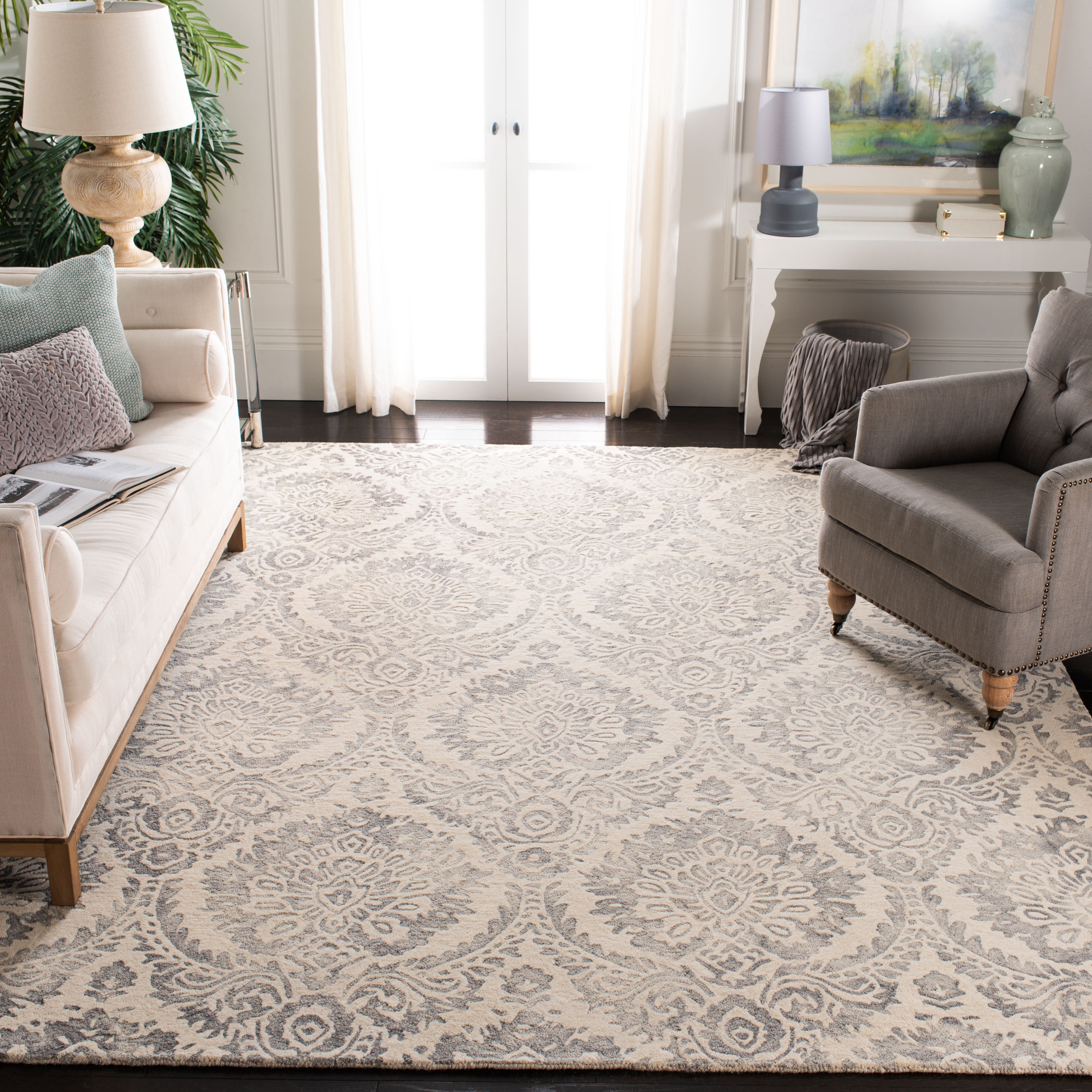 Safavieh Dip Dye Langdon Distressed Area Rug, Silver/Ivory, 4' x 6'