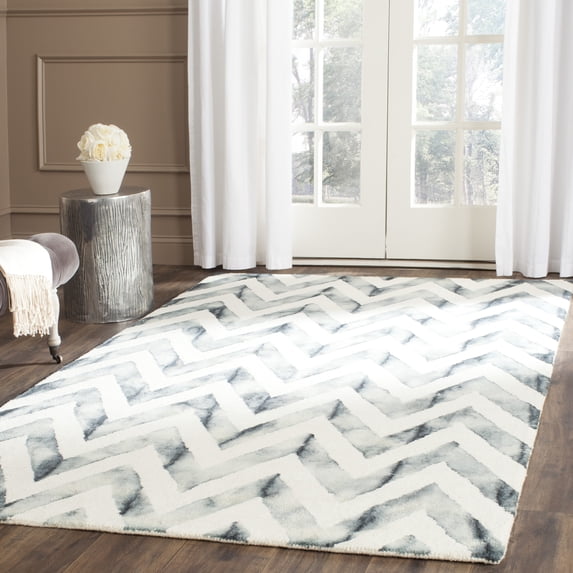 Safavieh Dip Dye Lara Distressed Wool Area Rug, Ivory/Gray, 2' x 3'