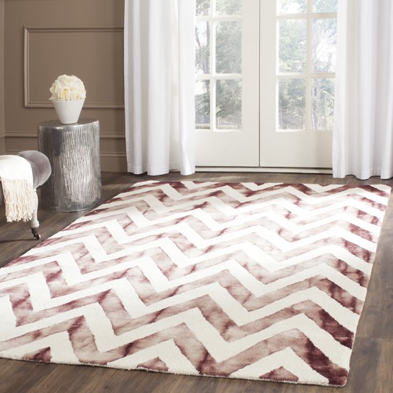 Safavieh Dip Dye Lara Distressed Wool Area Rug, Ivory/Maroon, 3' x 5'