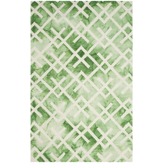 SAFAVIEH Dip Dye Seanna Distressed Area Rug, Green/Ivory, 5' x 8'