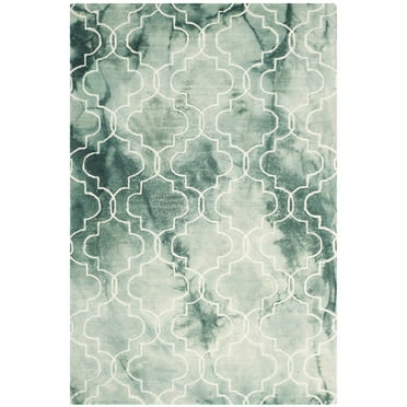 SAFAVIEH Dip Dye Shelagh Faded Geometric Area Rug, Green/Ivory, 4' x 6'