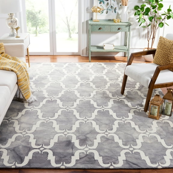 SAFAVIEH Dip Dye Talbot Overdyed Geometric Area Rug, Grey/Ivory, 5' x 8'