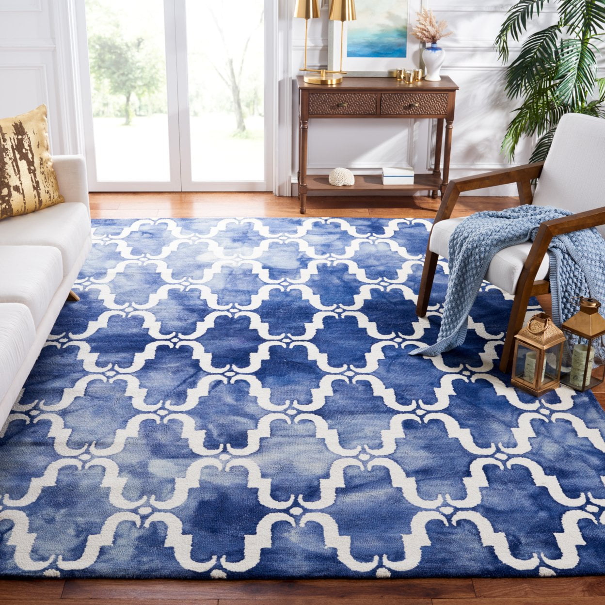 Ivory and Navy Hand-Tufted Wool Square Rug