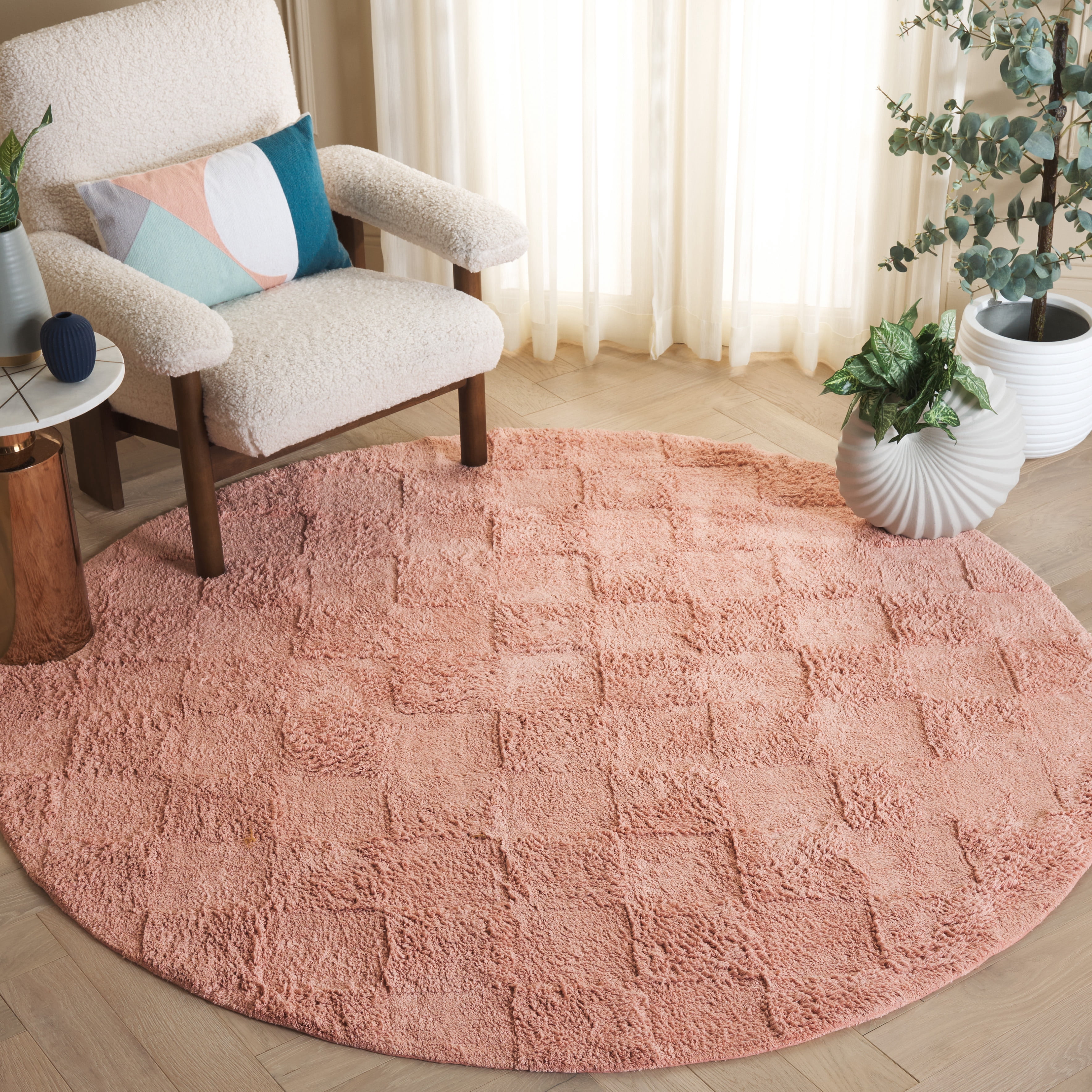 Safavieh Easy Care Coty Checkered Area Rug, Rose, 6' x 6' Round