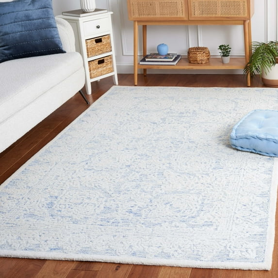 Safavieh Ebony Aaron Floral Area Rug, Blue/Ivory, 5' x 8'