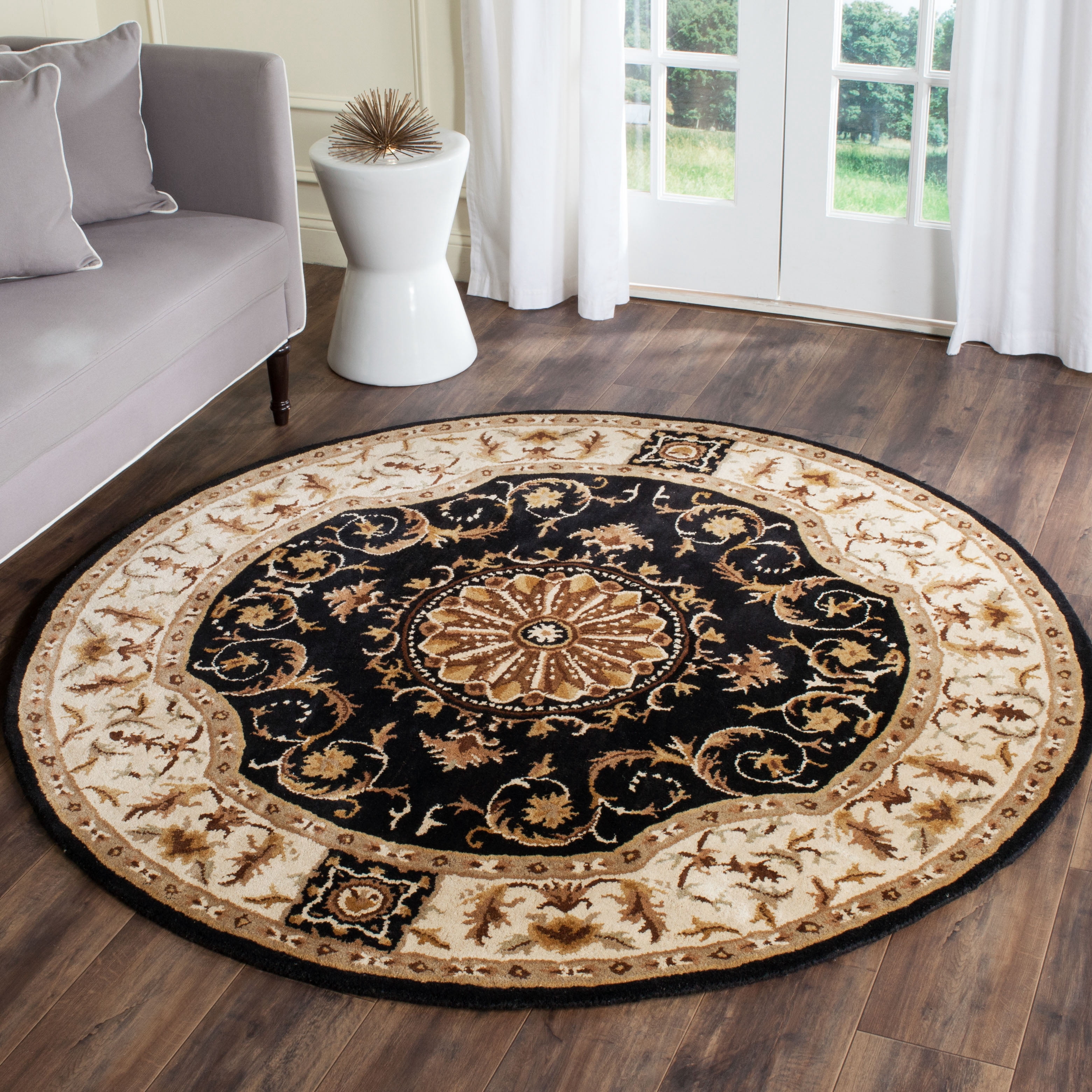 Safavieh Empire Naira Oriental Wool Area Rug, Black/Ivory, 8' x 8' Round