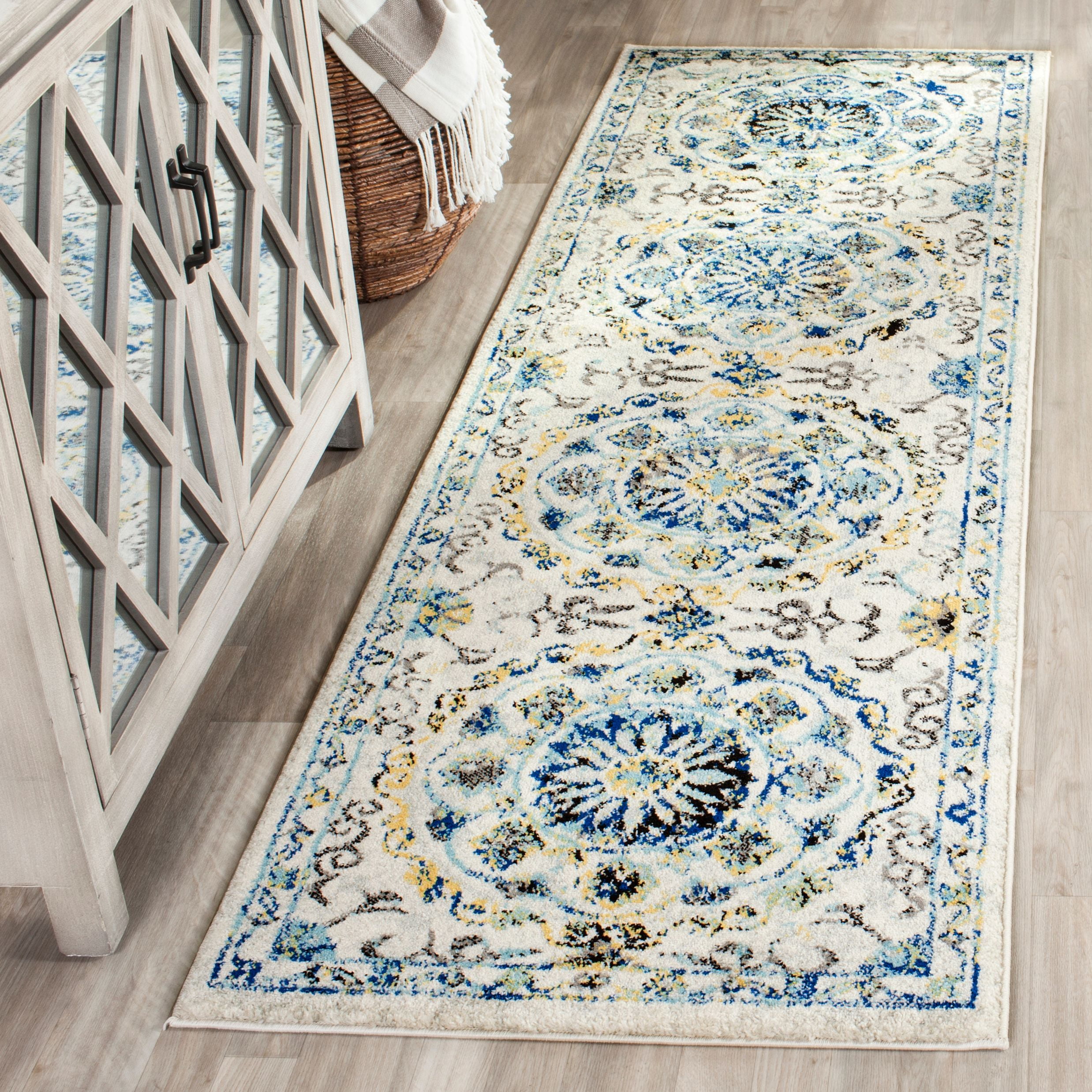 Evoke EVK252 Power Loomed Accent Rug - Ivory/Blue - 2'2"x5' - Safavieh.