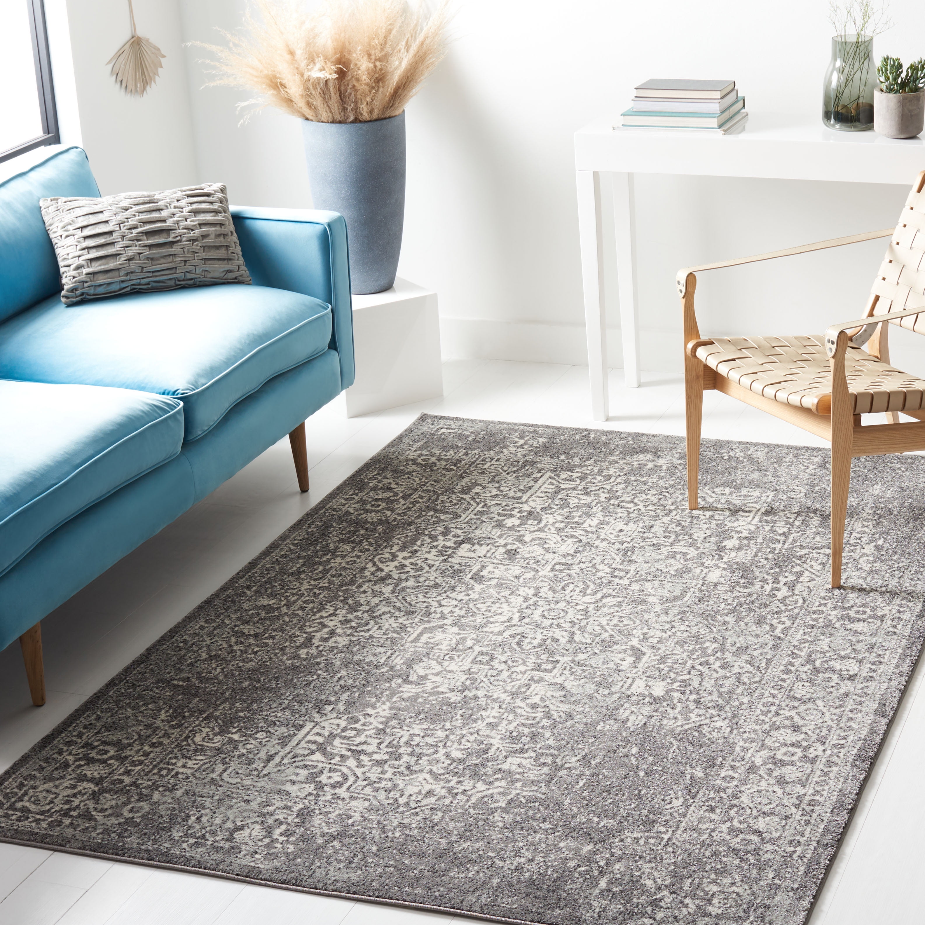 Square Lounge Rug SAFAVIEH Square Rug 3' - Evoke Collection - Traditional Design, Grey ...