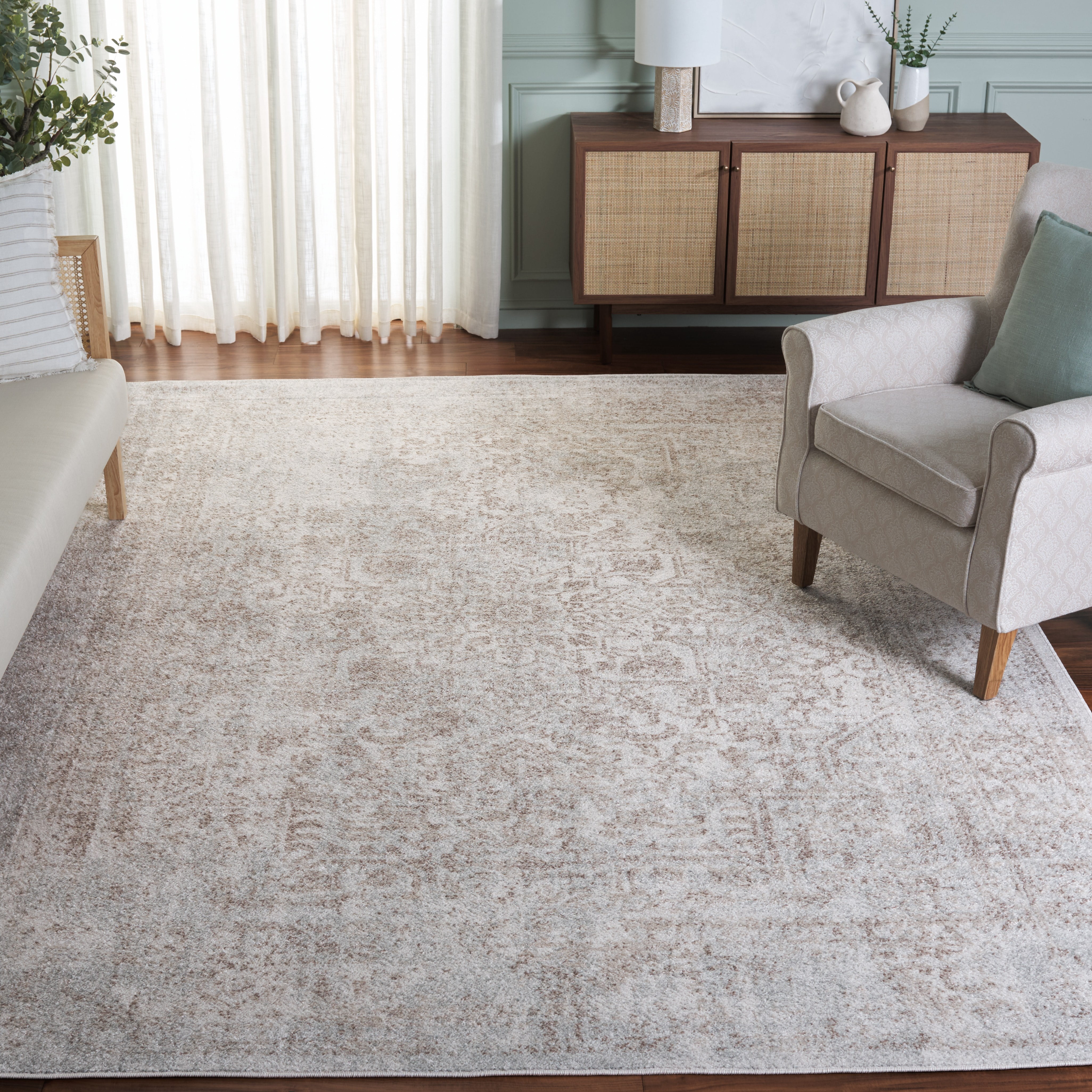 SAFAVIEH Area Rug 9x12 - Evoke Collection - Large - Traditional Design, Ivory & Taupe, Non-Shedding & Easy Cleaning, Ideal for Living Room, Bedroom, Dining Space