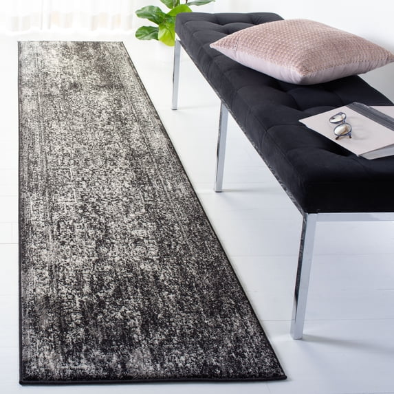 SAFAVIEH Runner Rug 2'2"x17' - Evoke Collection - Traditional Design, Black & Grey, Non-Shedding & Easy Cleaning, Ideal for Living Room, Bedroom, Dining Space, Entryway, Hallway, Kitchen