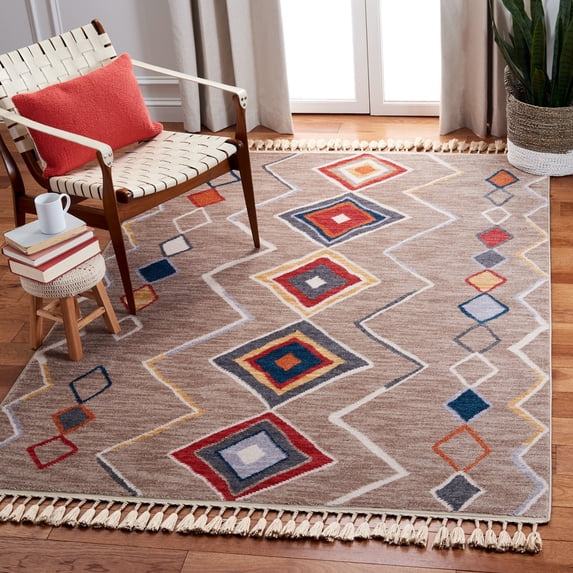 Safavieh Farmhouse Beulah Tribal Polyester Area Rug, Beige/Gold, 4'5" x 6'5"