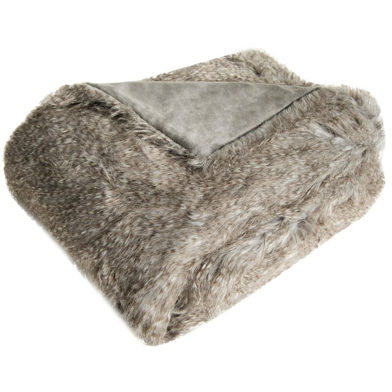 Safavieh Faux Fur Gray Acrylic Throw Safavieh Faux Fur Gray Acrylic Throw