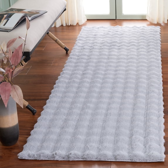 Safavieh Faux Rabbit Bubble Selina Solid Machine Washable Runner Rug, Gray, 2'6" x 8'
