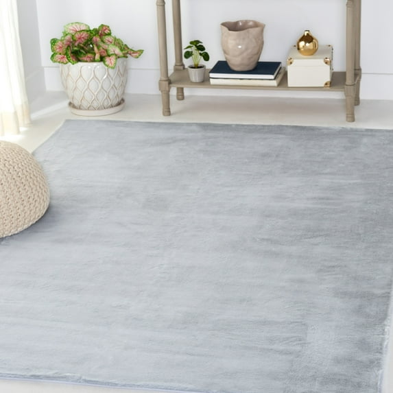 Safavieh Faux Rabbit Fur Davin Solid Machine Washable Slip Resistant Area Rug, Silver, 5' x 7'