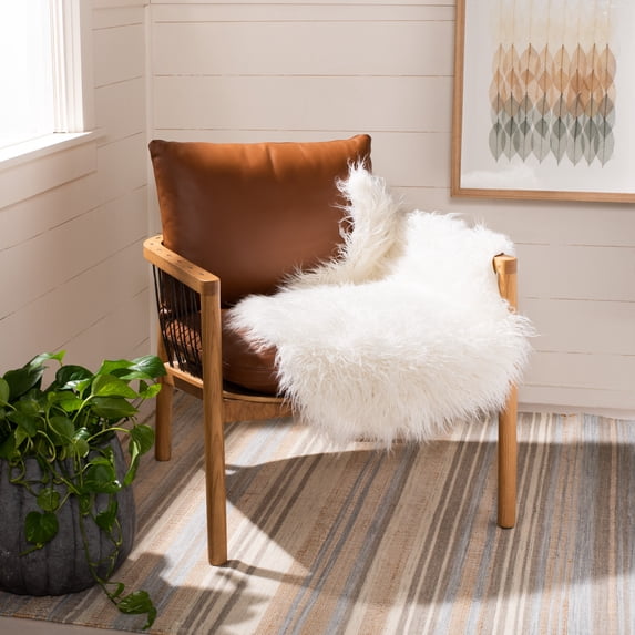 Safavieh Faux Sheep Skin Byrne Solid Area Rug, Ivory, 2' x 3'