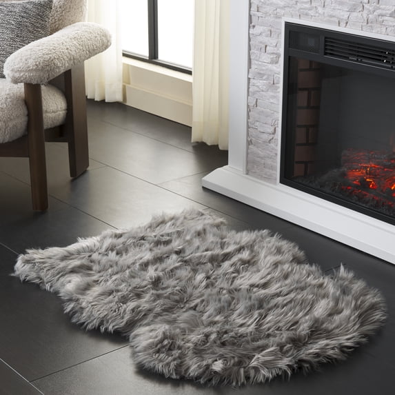 Safavieh Faux Sheep Skin Jadyn Animal Area Rug, Gray, 3' x 5'