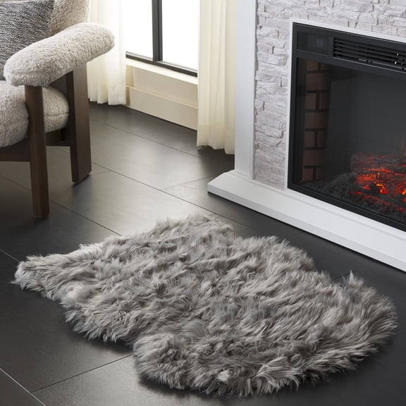 Safavieh Faux Sheep Skin Jadyn Animal Area Rug, Gray, 3' x 5'