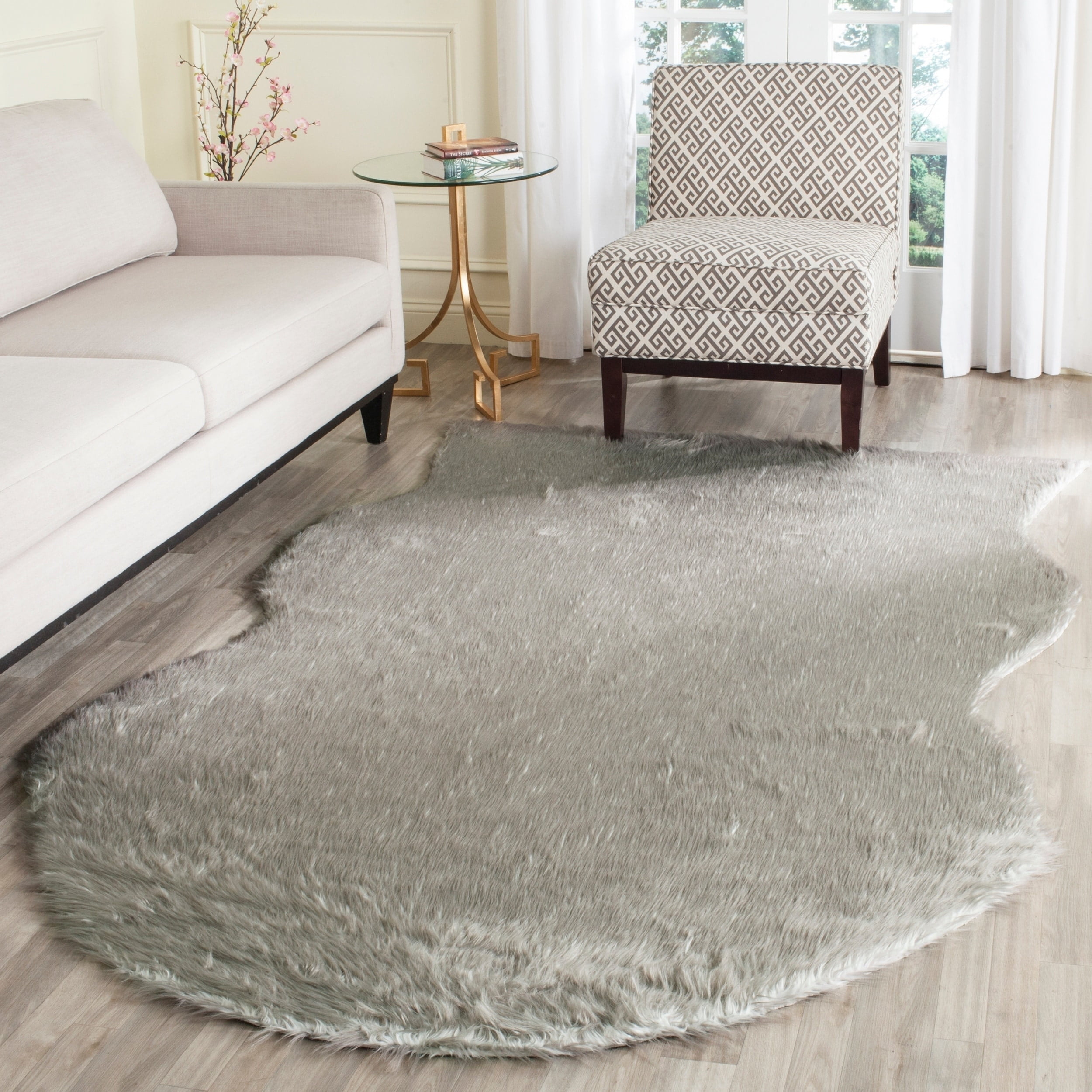 Luxurious Hand-Knotted Gray Faux Sheepskin Rectangular Rug