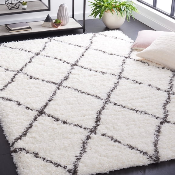 Safavieh Flokati Juniper Geometric Polyester Shag Area Rug, Ivory/Dark Gray, 5'3" x 7'6"