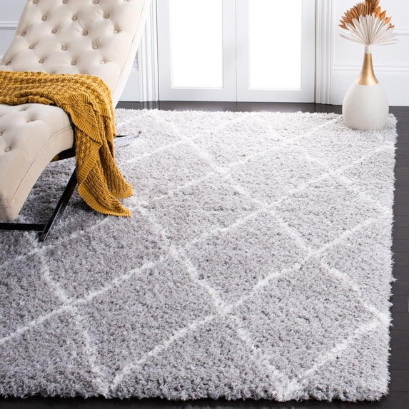 Safavieh Flokati Juniper Geometric Polyester Shag Area Rug, Light Gray/Ivory, 9' x 12'