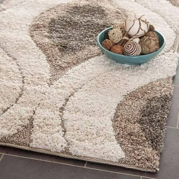 SAFAVIEH Florida Declan Geometric Swirls Shag Runner Rug, Cream/Smoke, 2'3" x 8'