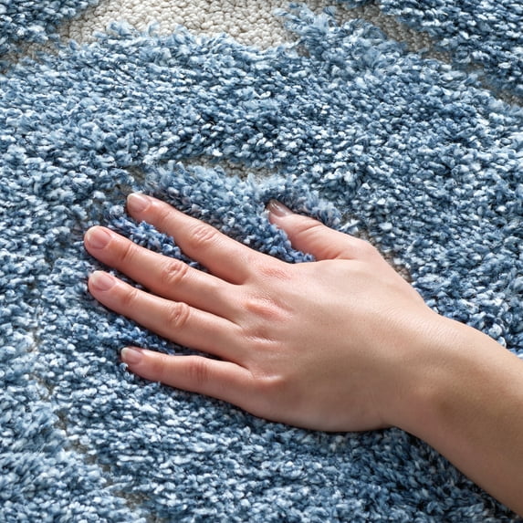 SAFAVIEH Florida Doug Floral Vines Geometric Shag Area Rug, Light Blue/Cream, 3'3" x 5'3" - Transitional Modern Design, Light Blue & Cream, Non-Shedding & Easy Cleaning, Ultra Plush Thick Pile, Ideal