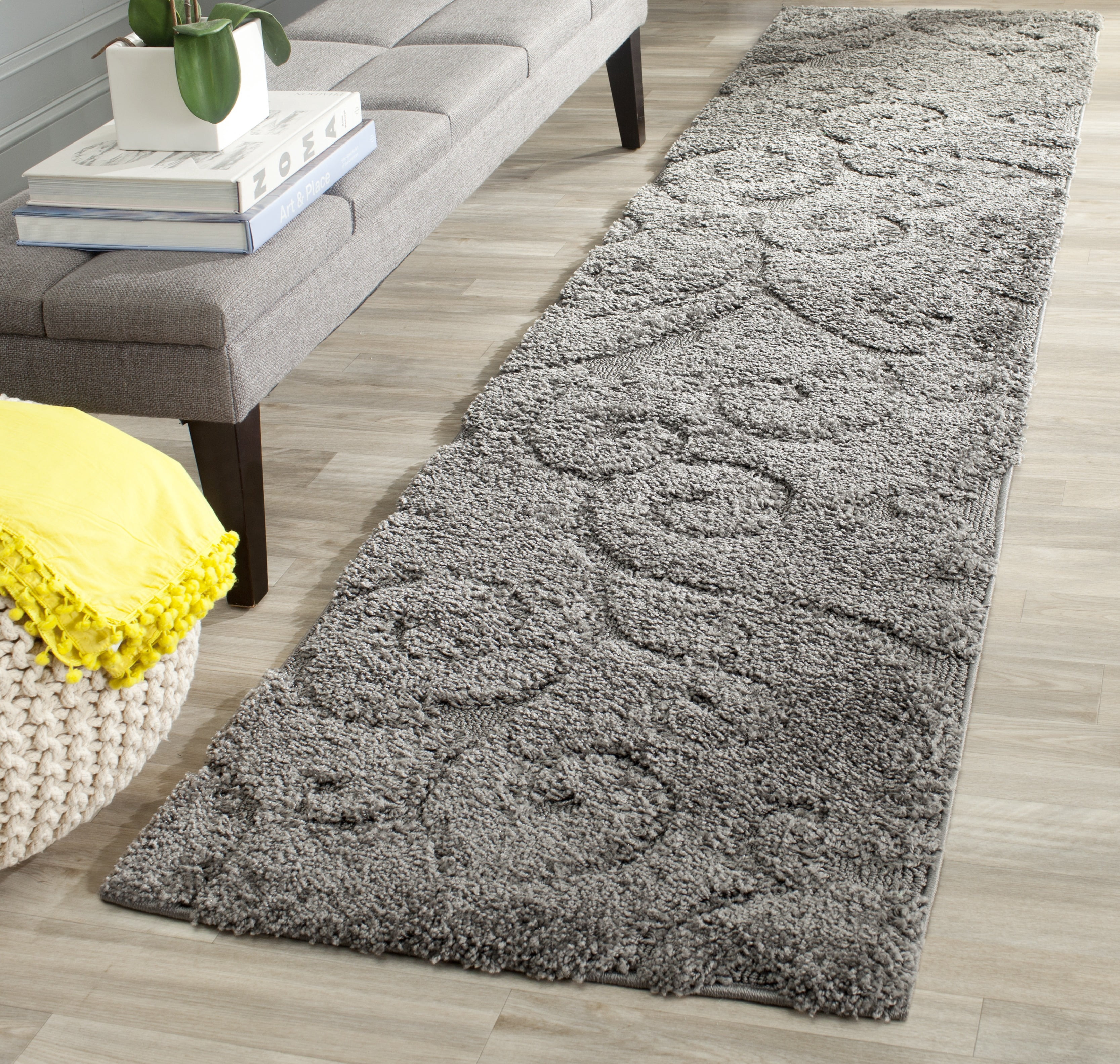 SAFAVIEH Florida Doug Floral Vines Geometric Shag Runner Rug, Grey, 2'3" x 17' - Transitional Modern Design, Grey, Non-Shedding & Easy Cleaning, Ultra Plush Thick Pile, Ideal for Living Room, Bedroom