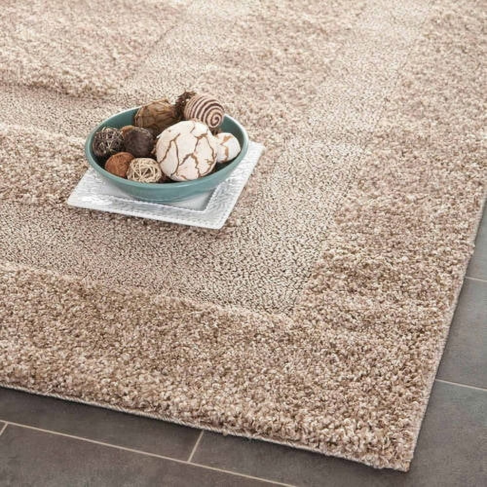 SAFAVIEH Florida Mason Bordered Shag Area Rug, Beige, 6'7" x 6'7" Square