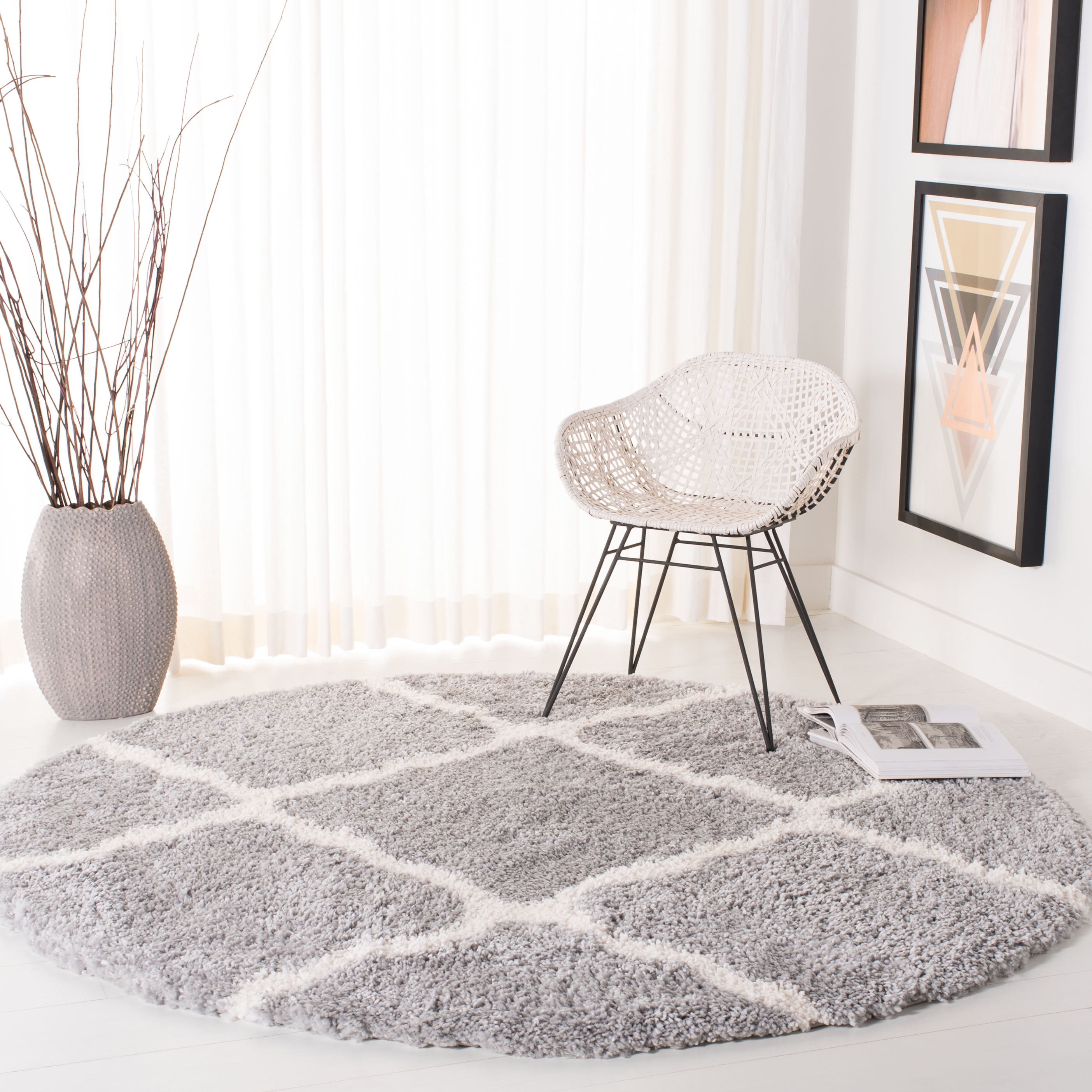 SAFAVIEH Fontana Venice Geometric Shag Area Rug, Grey/Cream, 6'7