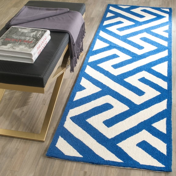SAFAVIEH Four Seasons Mihail Geometric Runner Rug, Ivory/Blue, 2'3" x 8'