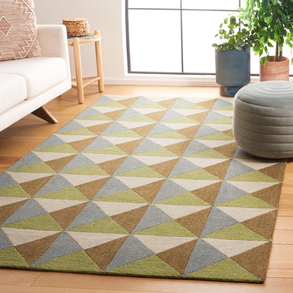 Safavieh Genre Micah Geometric Area Rug, Beige/Green, 5' x 8'