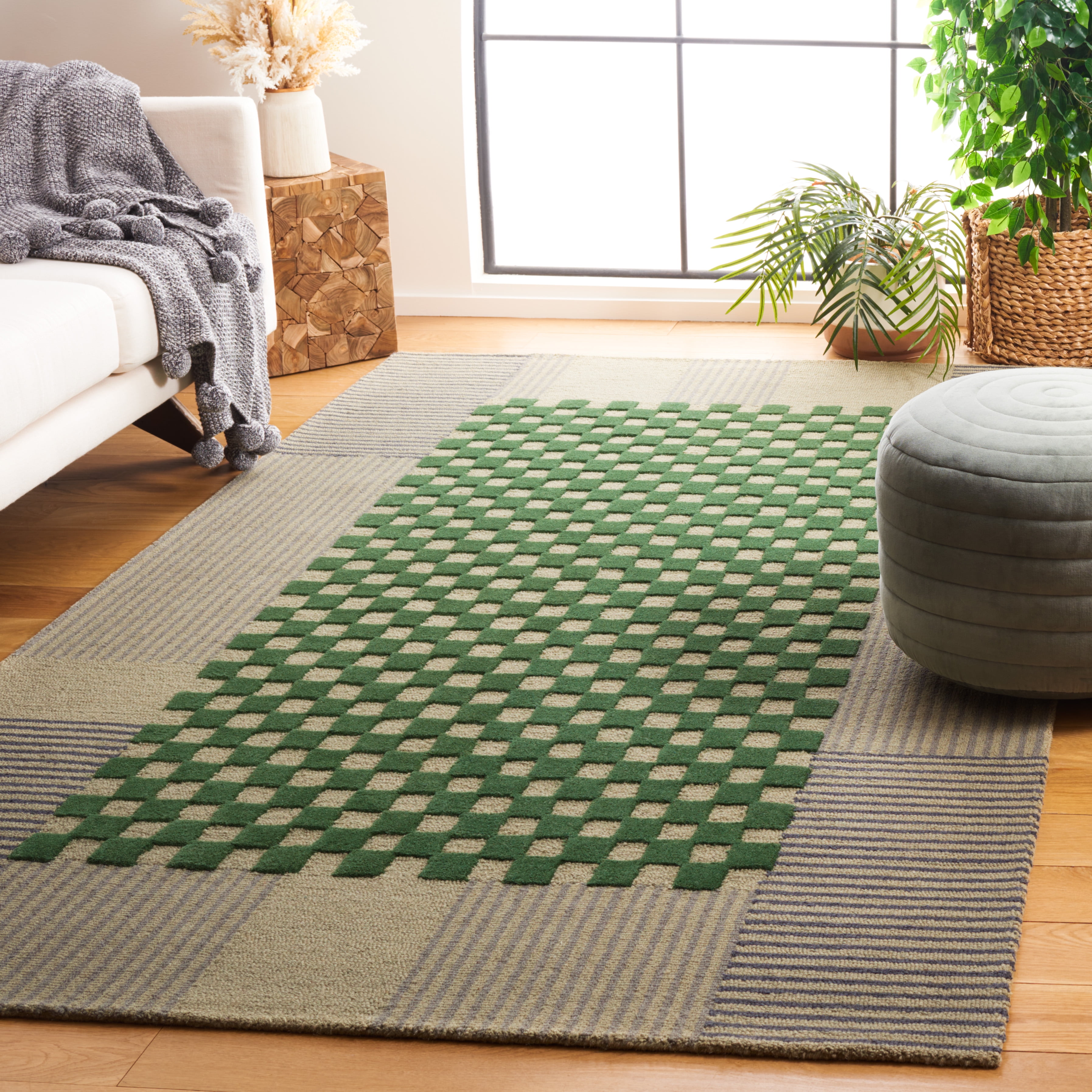 Safavieh Genre Nanette Geometric Area Rug, Gray/Green, 3' x 5'