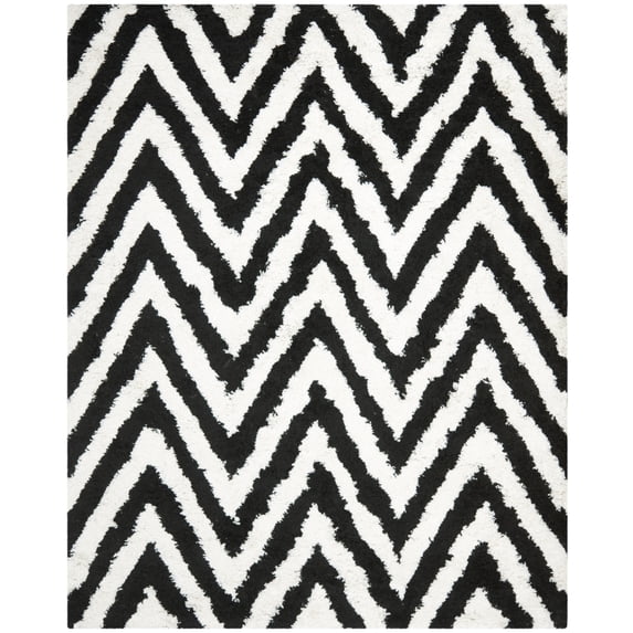 SAFAVIEH Giuseppe Chevron Shag Area Rug, Ivory/Black, 6' x 9'