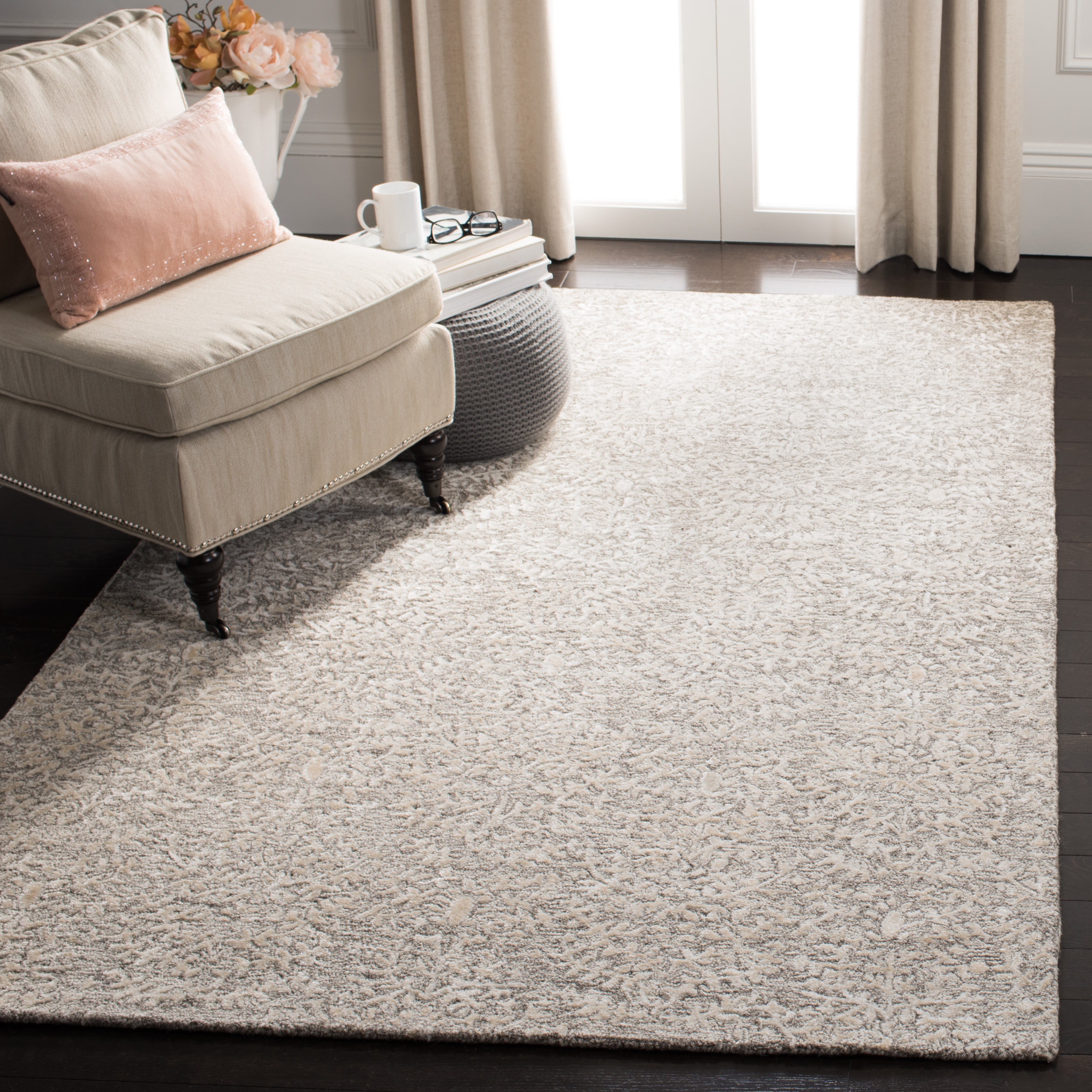 SAFAVIEH Glamour GLM117C Handmade Grey / Ivory Rug