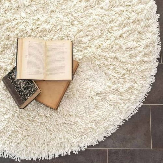SAFAVIEH Glen Solid Plush Shag Area Rug, White, 7'6" x 9'6"