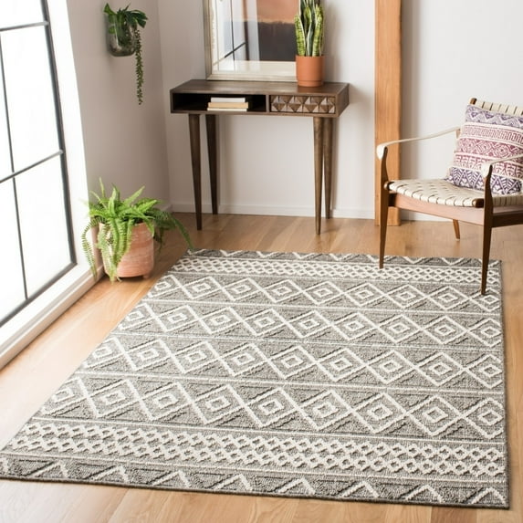 SAFAVIEH Global Christabella Southwestern Indoor/Outdoor Runner Rug, Grey/Ivory, 2'2" x 8'