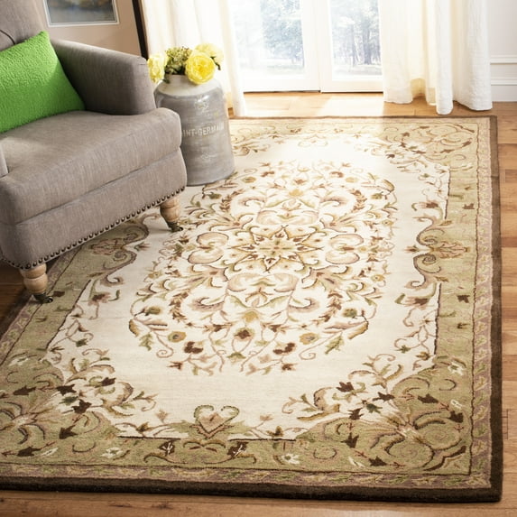 Safavieh Heritage Cleves Oriental Wool Area Rug, Beige/Green, 5' x 8'